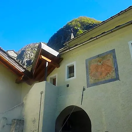 Lou Creton Di Lui Hotel